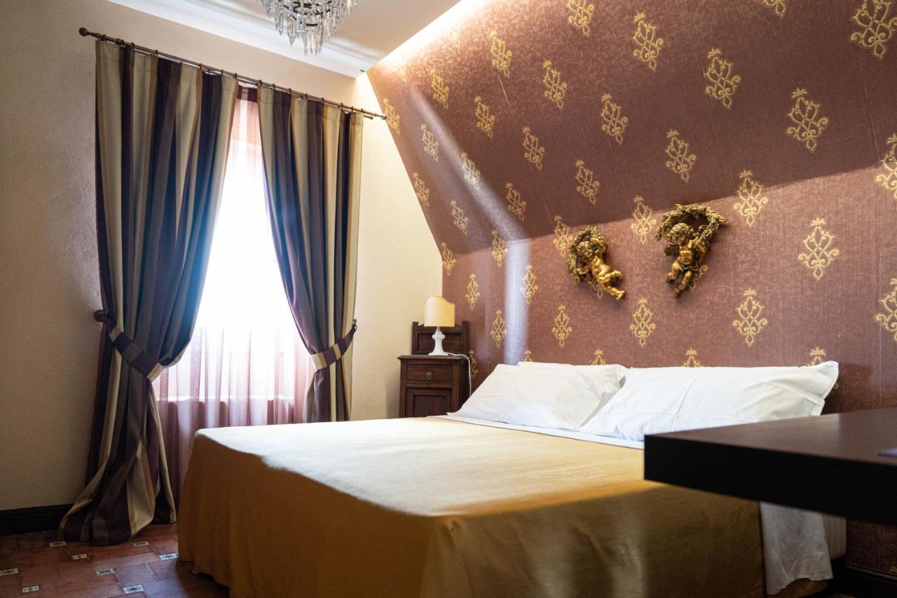 Standard Double Room,1295418142:JPEG